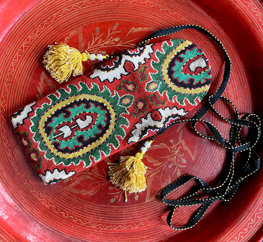 Maroon and Emerald day bag
