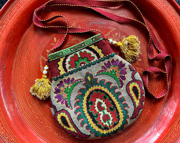 Grey vase evening bag