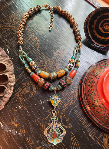 Carnelian enamel drop