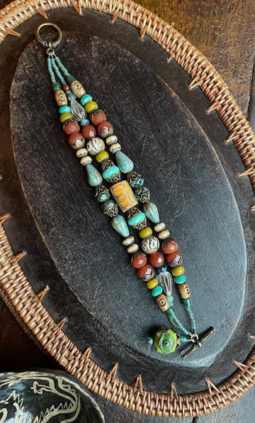 Triple bracelet with trade beads