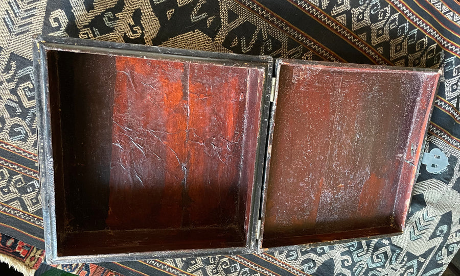 Chinese lacquer box medium (2)